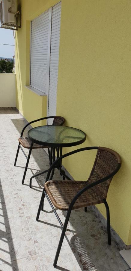 Apartmani Milutin โบรดาริตซา ภายนอก รูปภาพ