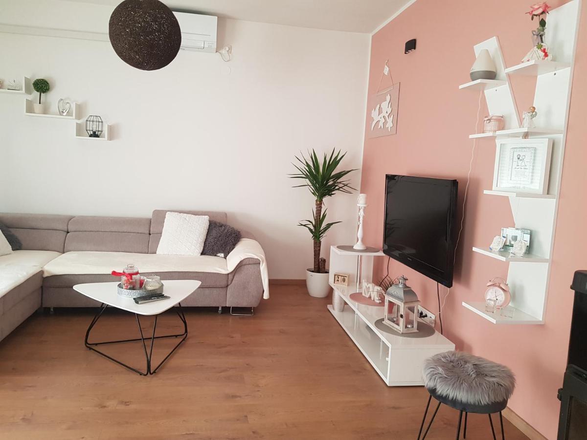 Apartmani Milutin โบรดาริตซา ภายนอก รูปภาพ