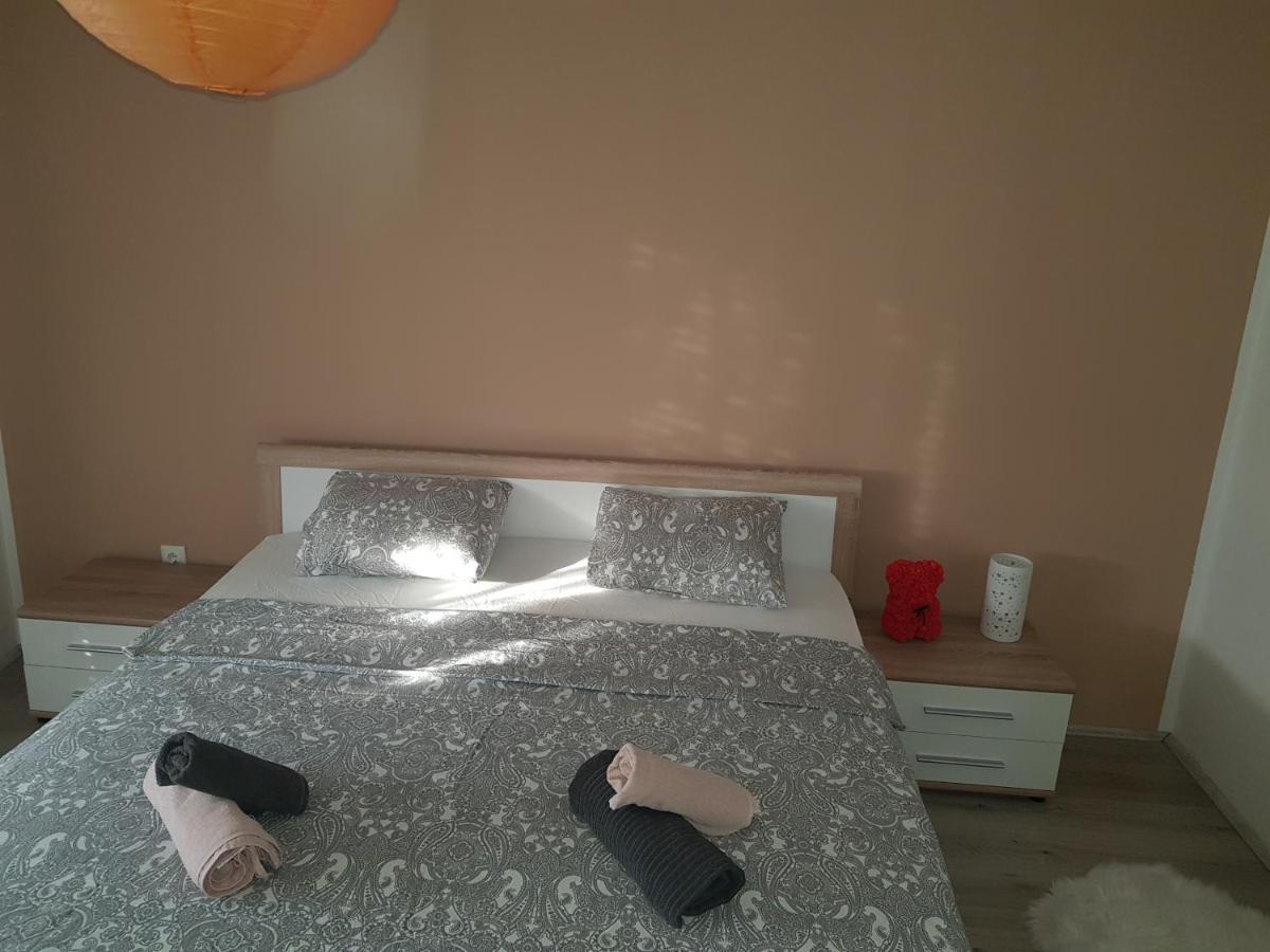 Apartmani Milutin โบรดาริตซา ภายนอก รูปภาพ
